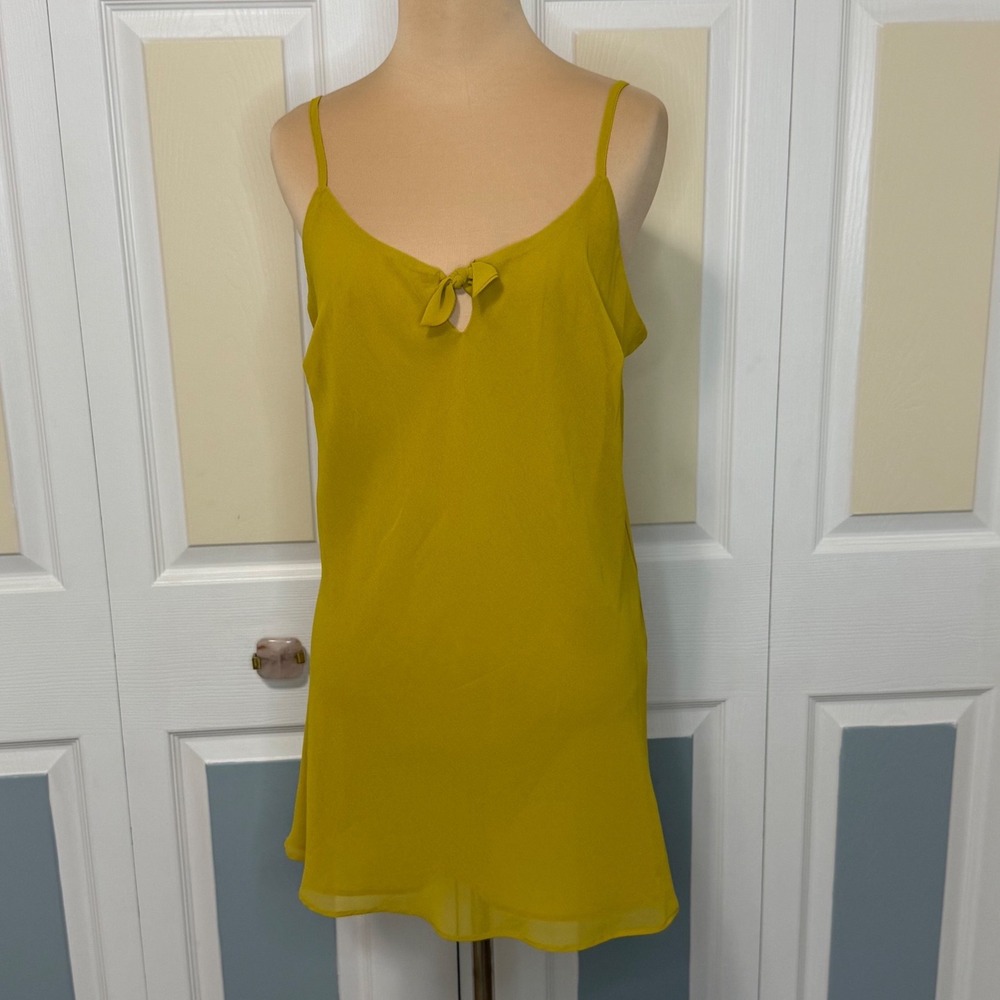 Cabi Mustard Yellow Chiffon Tie Front Cami Top Style 551 Womens Medium